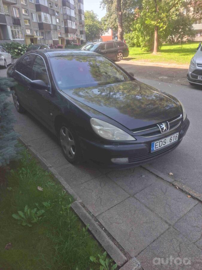 Peugeot 607