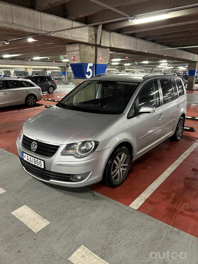 Volkswagen Touran 1 generation [restyling] Minivan 5-doors
