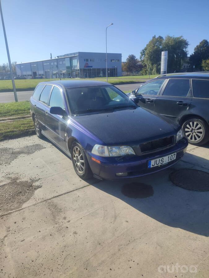 Volvo V40 1 generation [2th restyling] wagon