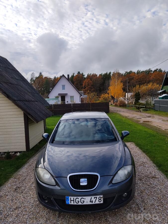 SEAT Leon 2 generation Hatchback 5-doors