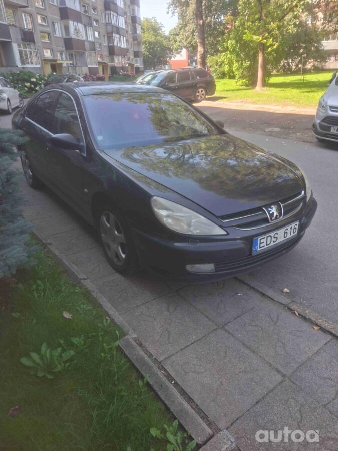 Peugeot 607