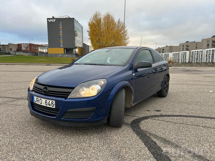 Opel Astra H Hatchback