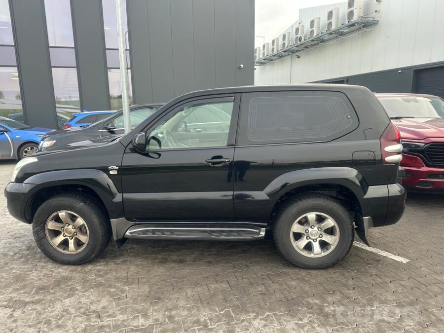 Toyota Land Cruiser Prado J120 SUV 3-doors