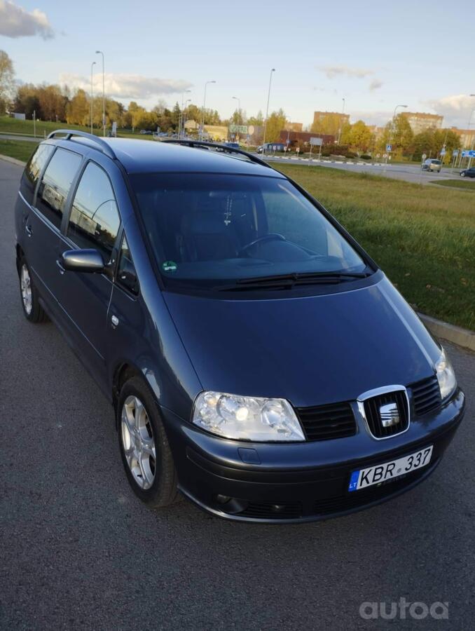 SEAT Alhambra 1 generation [restyling] Minivan