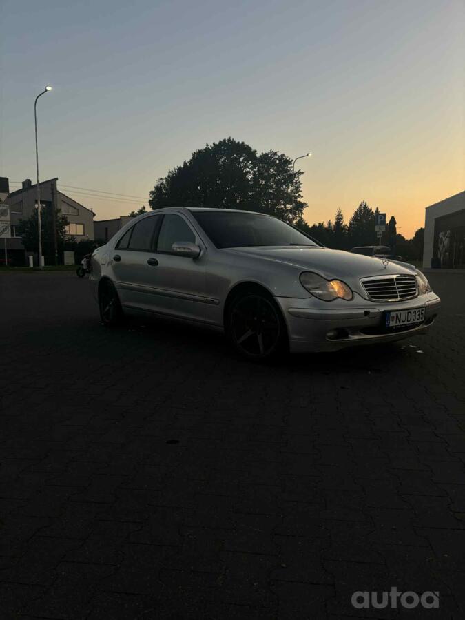 Mercedes-Benz C-Class W203/S203/CL203 Sedan 4-doors