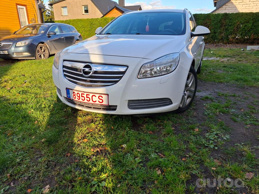 Opel Insignia A Sports Tourer OPC wagon 5-doors