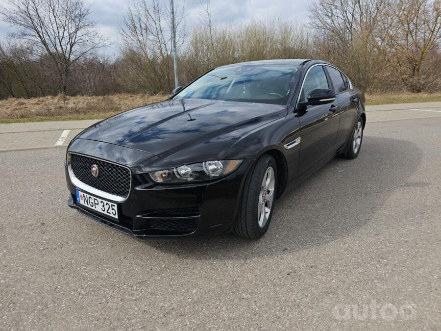 Jaguar XE 1 generation