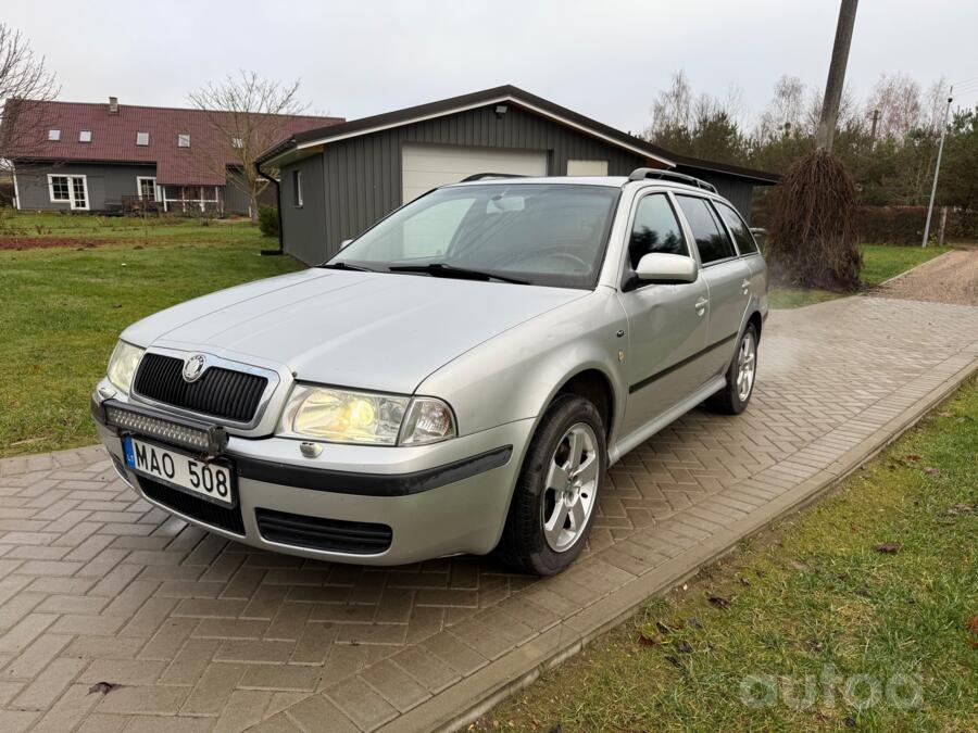 Skoda Octavia 1 generation [restyling] Combi wagon 5-doors