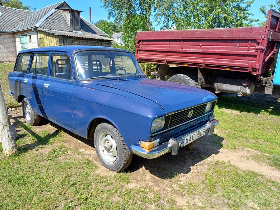 Moskvich 2137 1 generation wagon