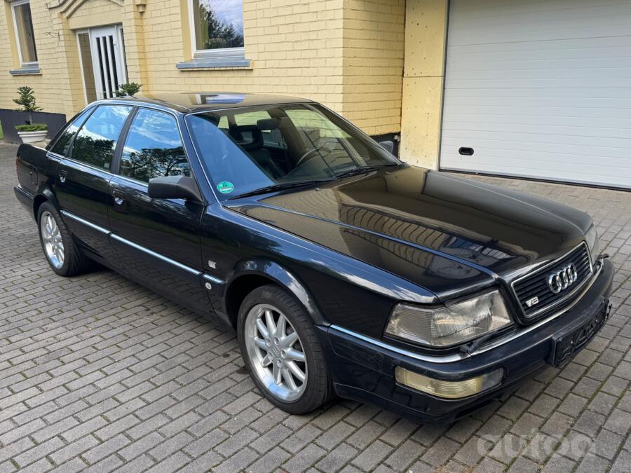 Audi V8 1 generation Sedan