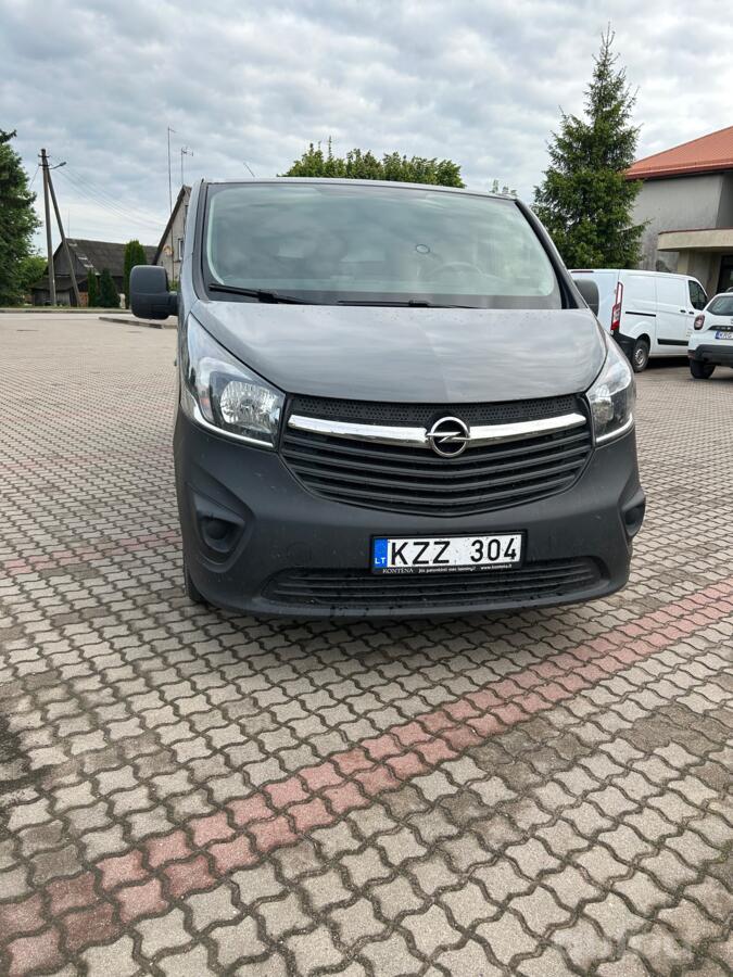 Opel Vivaro B Minivan Long