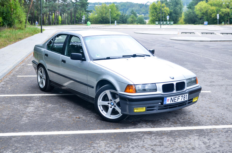 BMW 3 Series E36 Sedan