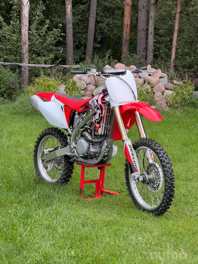 Honda CRF