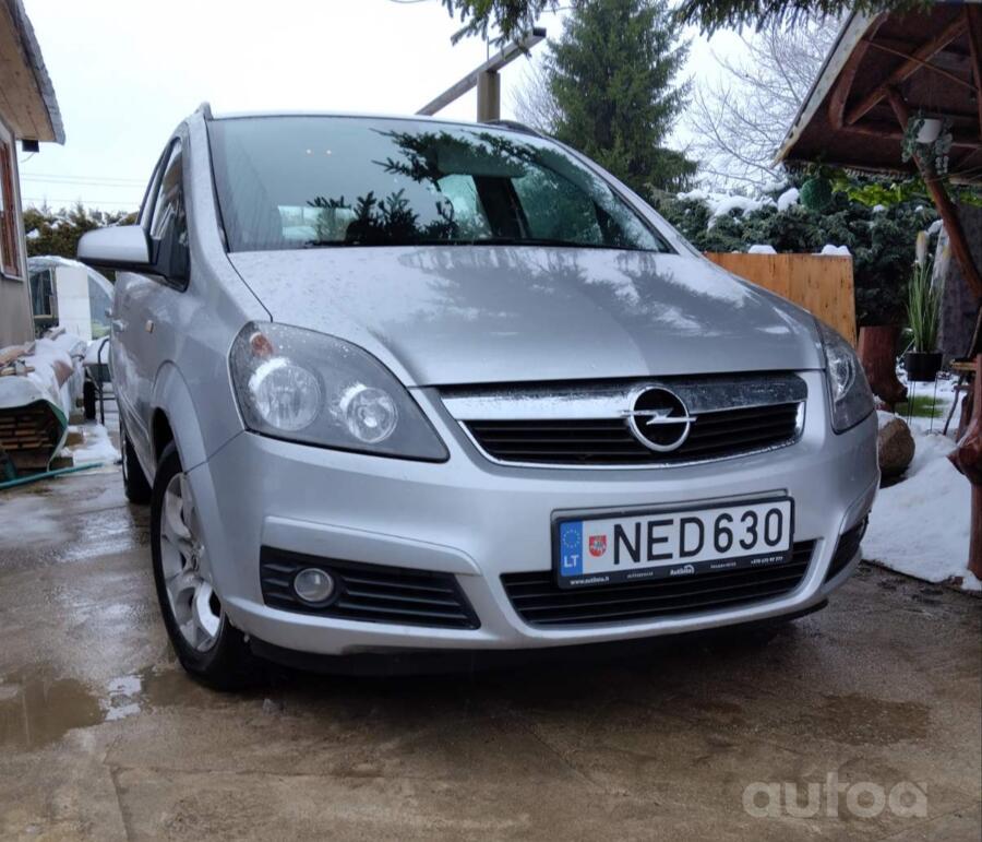 Opel Zafira B Minivan 5-doors