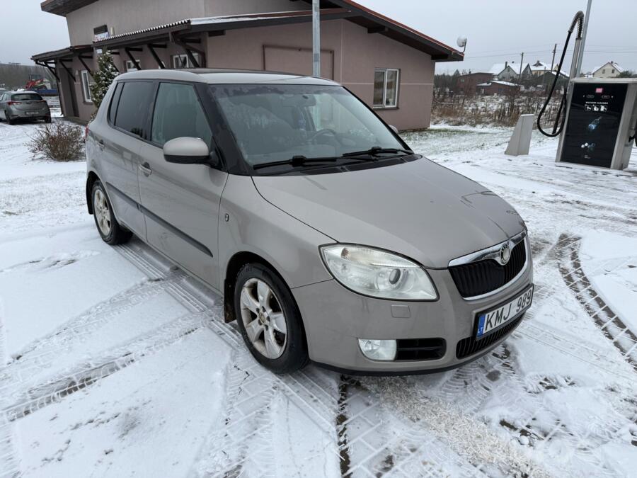 Skoda Fabia 1 generation [restyling]