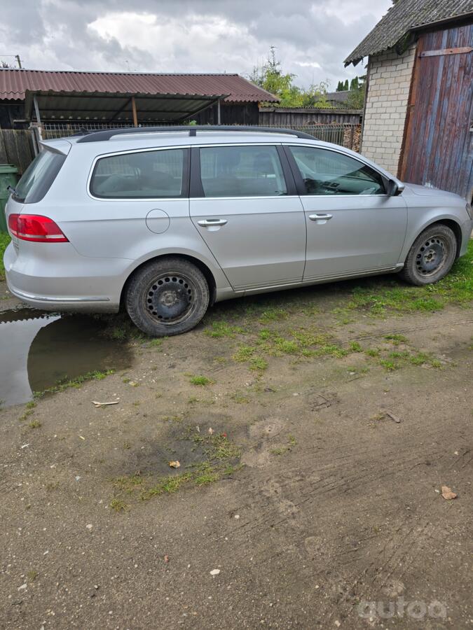 Volkswagen Passat B7 Variant wagon 5-doors