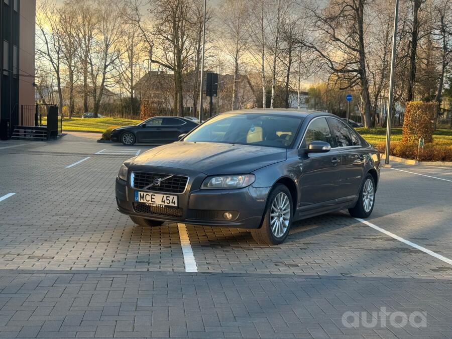 Volvo S80 2 generation Sedan