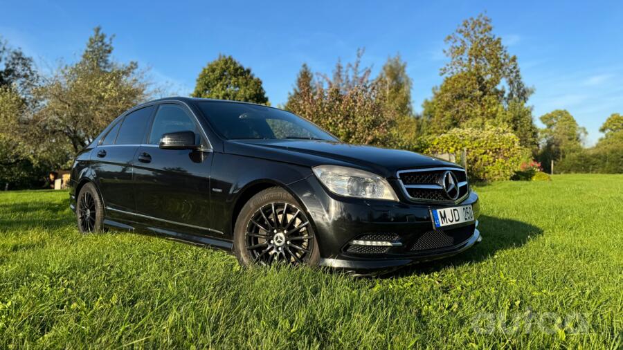 Mercedes-Benz C-Class W204/S204 Sedan 4-doors