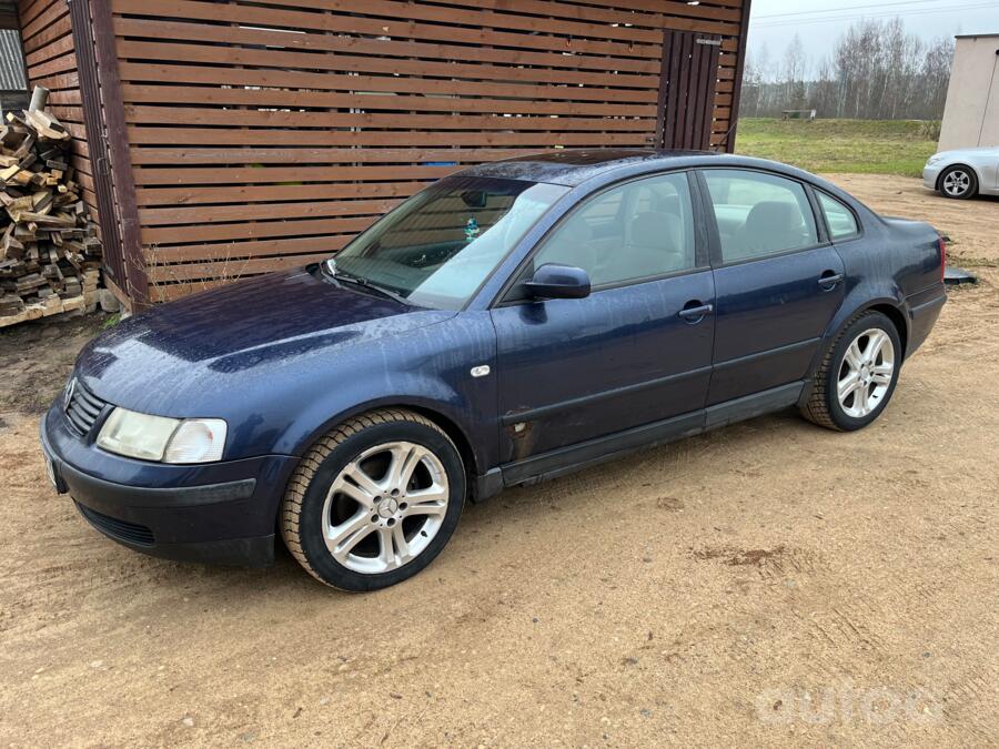Volkswagen Passat B5 Sedan 4-doors