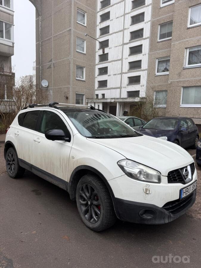 Nissan Qashqai 2 generation Crossover
