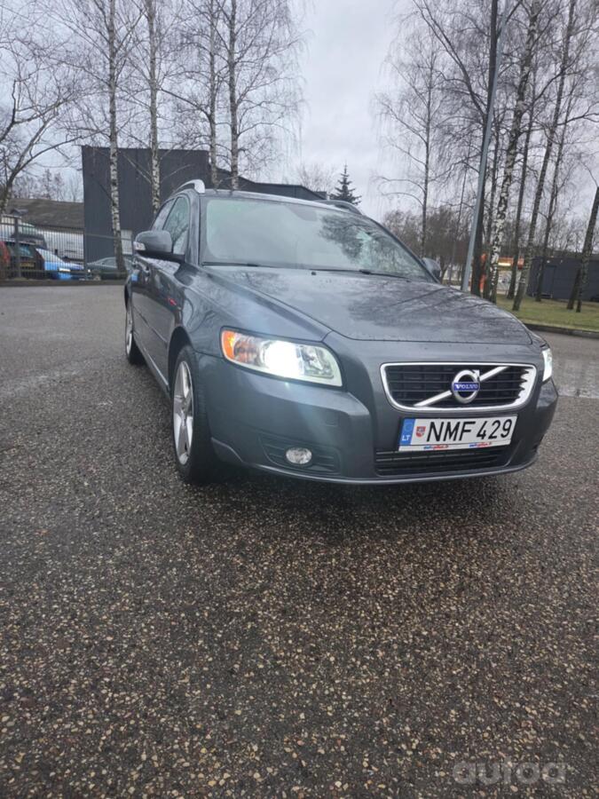 Volvo V50 1 generation [restyling]