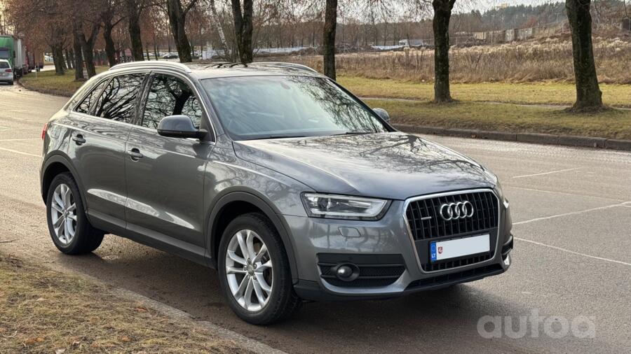 Audi Q3 8U Crossover