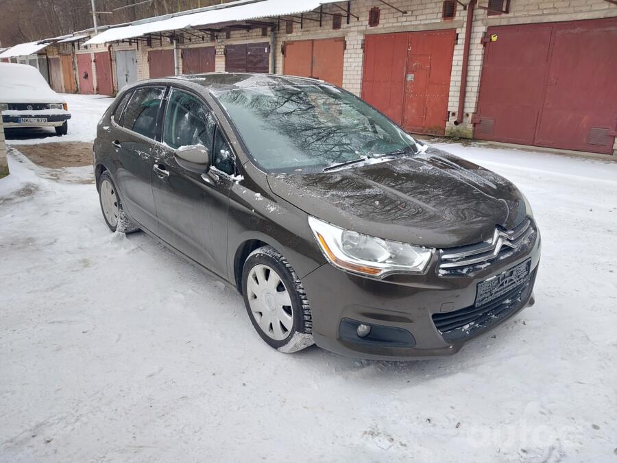 Citroen C4 2 generation Hatchback