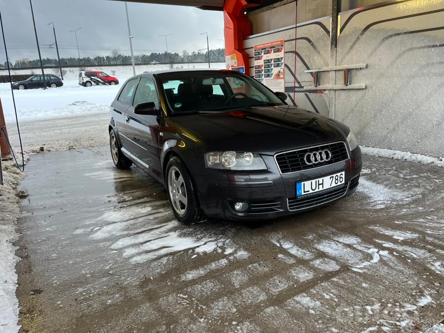 Audi A3 8P Hatchback 3-doors