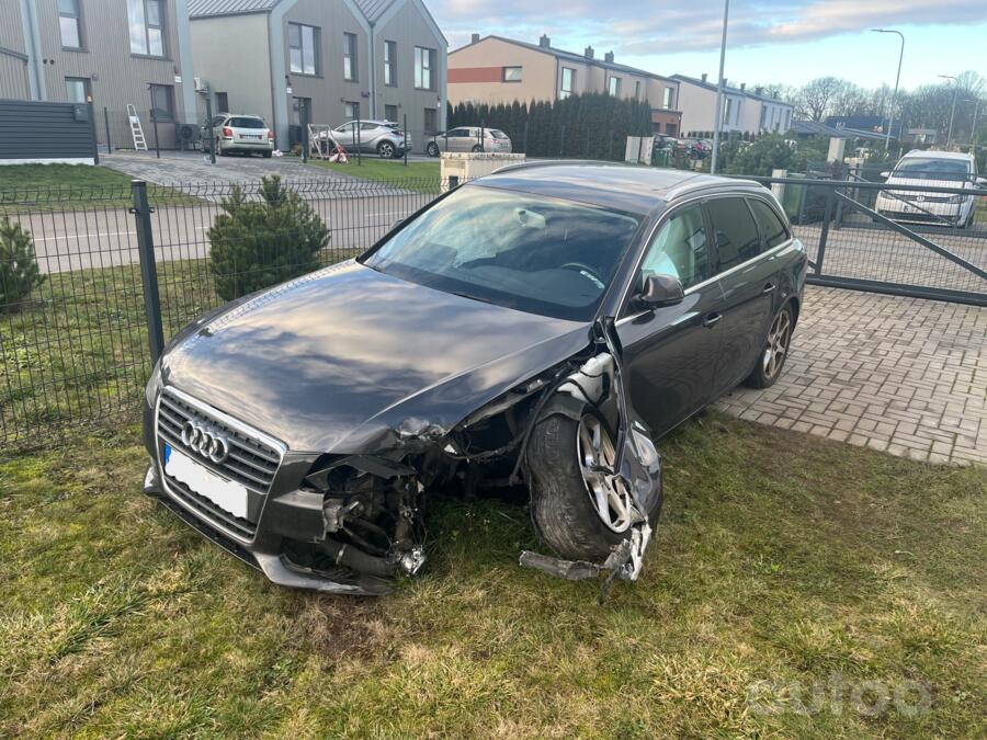 Audi A4 B8/8K wagon 5-doors
