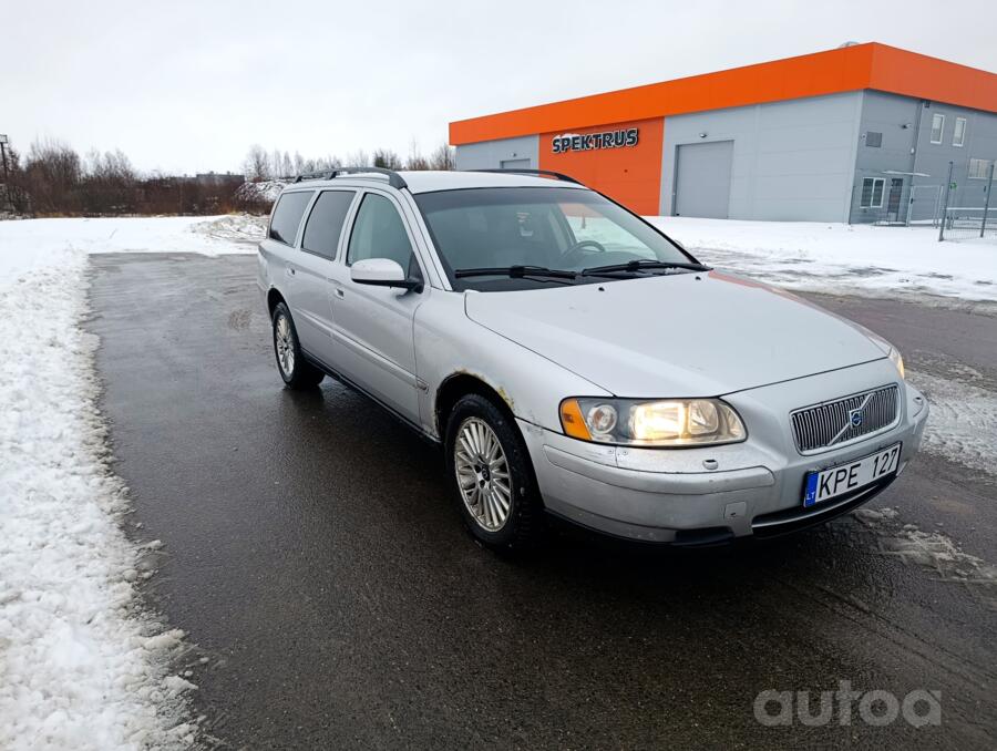 Volvo V70 2 generation R wagon 5-doors