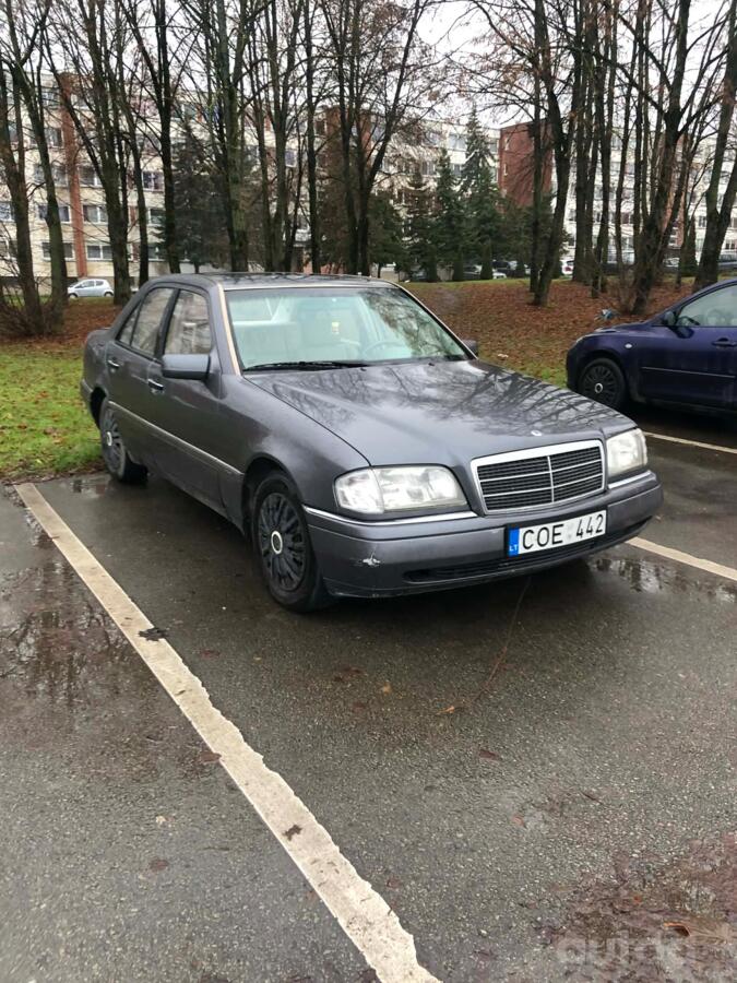 Mercedes-Benz C-Class W202/S202 Sedan