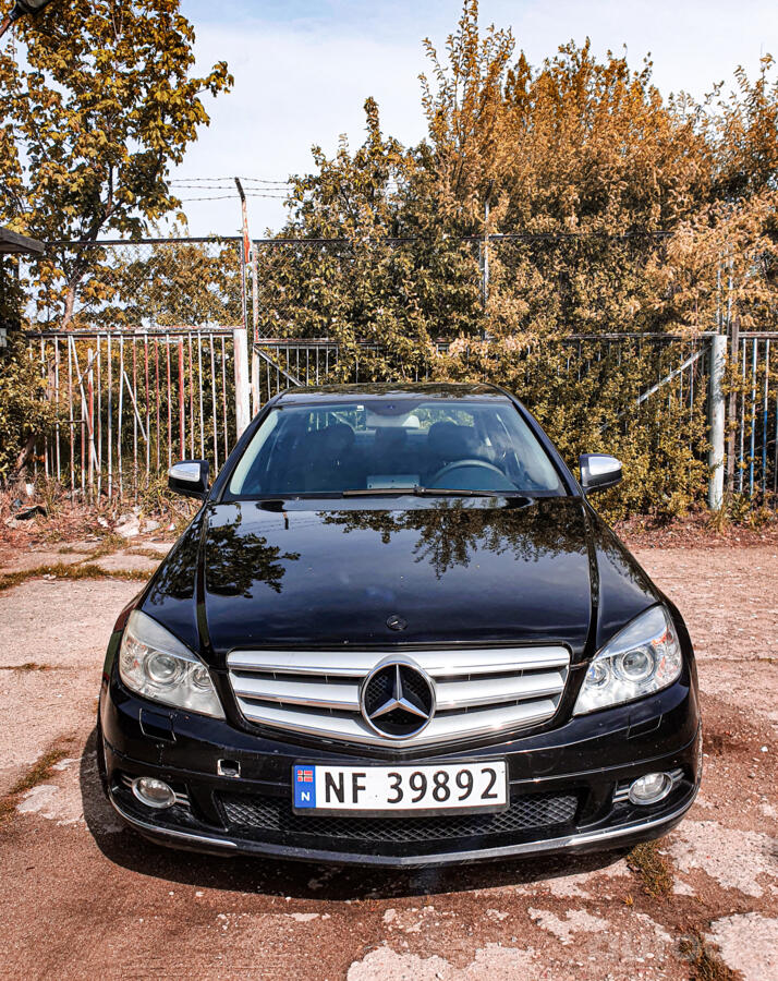 Mercedes-Benz C-Class W204/S204 Sedan