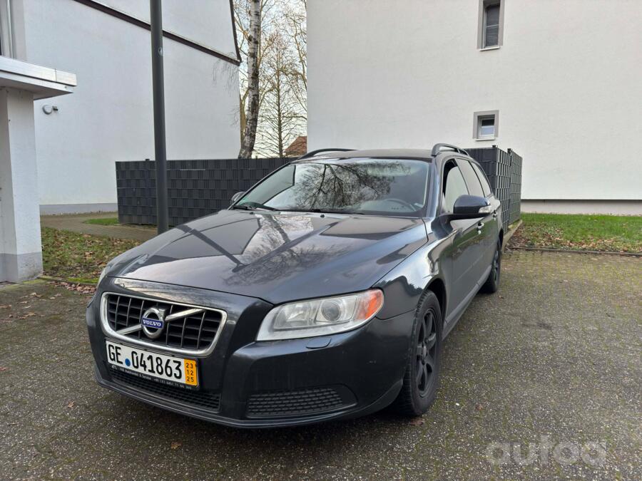 Volvo V70 3 generation wagon