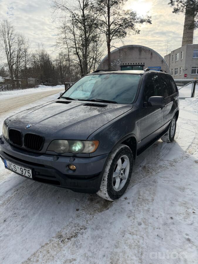 BMW X5 E53 Crossover
