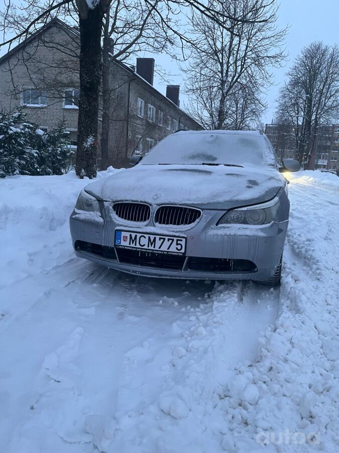 BMW 5 Series E60/E61 Touring wagon