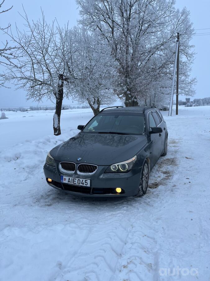 BMW 5 Series E60/E61 Touring wagon
