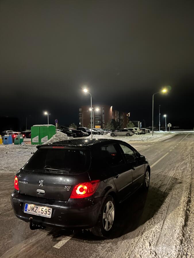 Peugeot 307 1 generation [restyling] Hatchback 5-doors