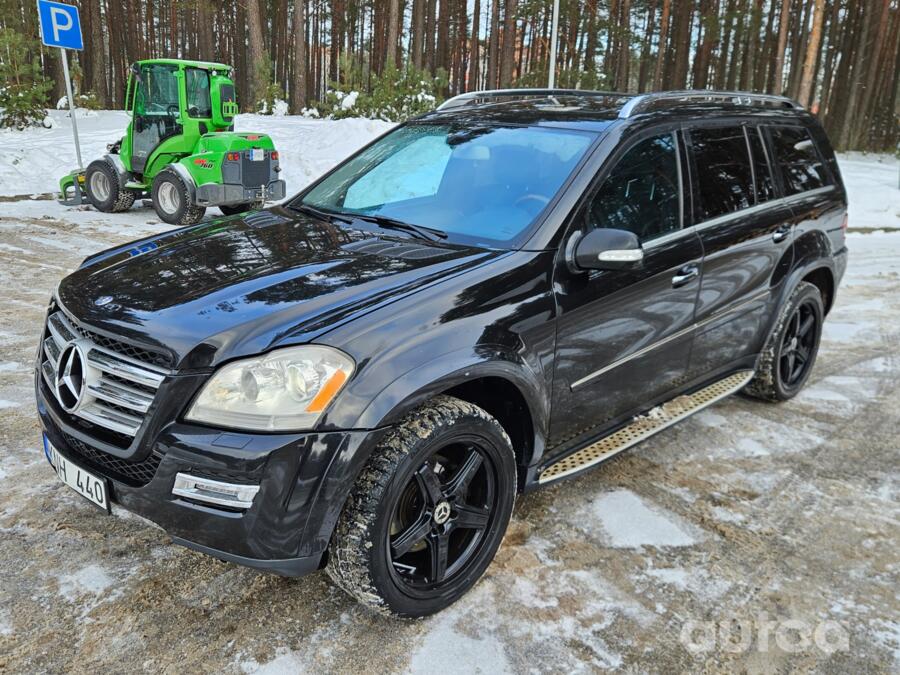 Mercedes-Benz GL-Class X164 SUV