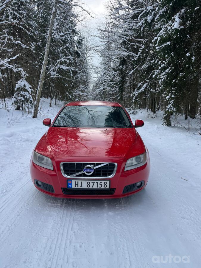 Volvo V70 3 generation wagon