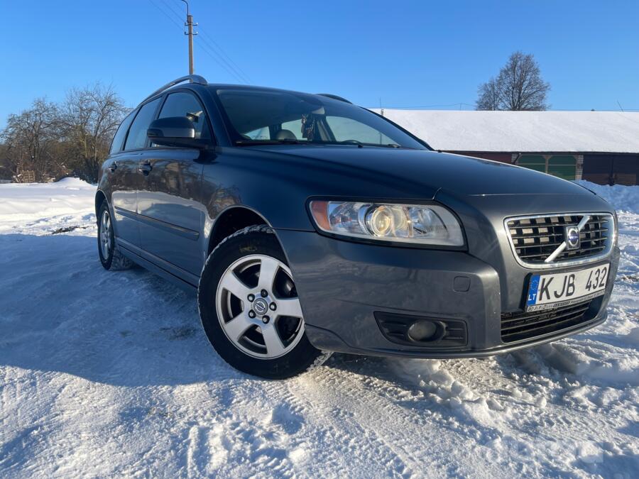 Volvo V50 1 generation [restyling]