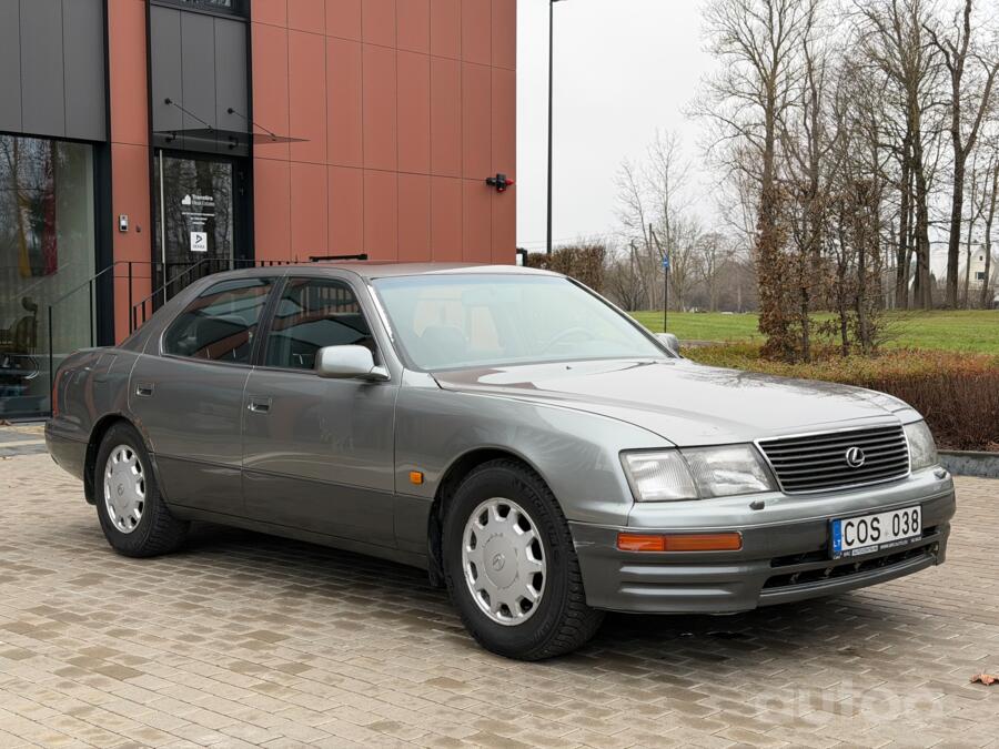 Lexus LS 2 generation Sedan