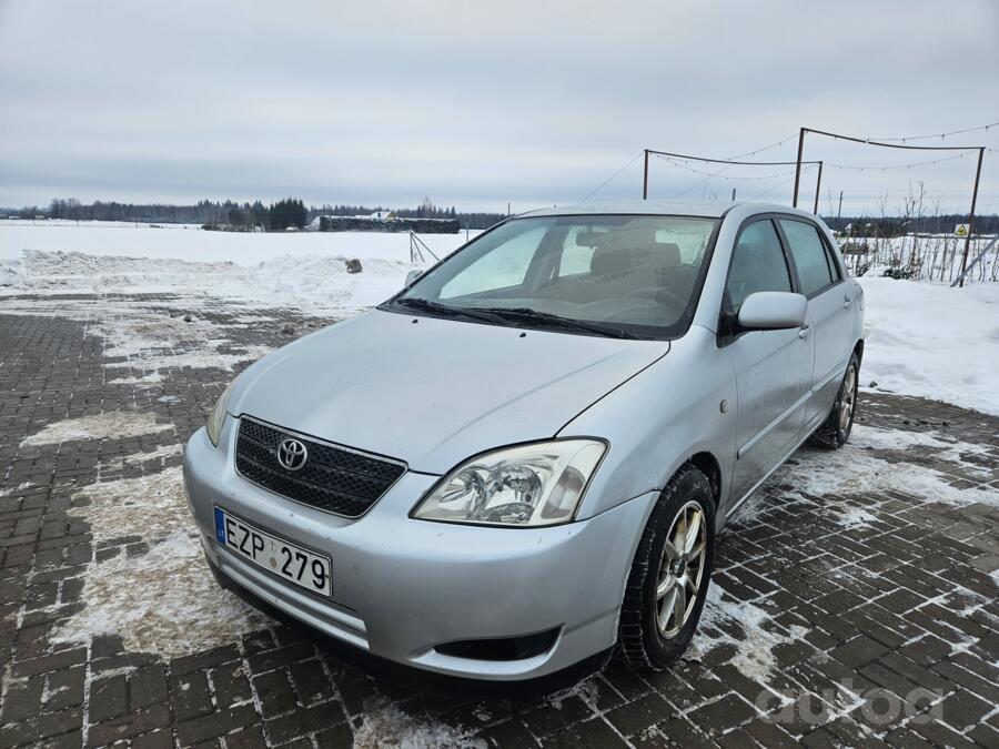 Toyota Corolla E120 Hatchback 5-doors