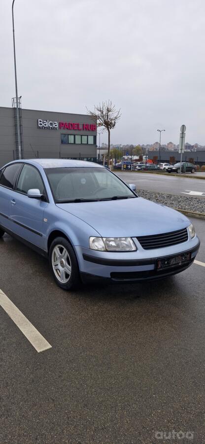 Volkswagen Passat B5 Sedan 4-doors