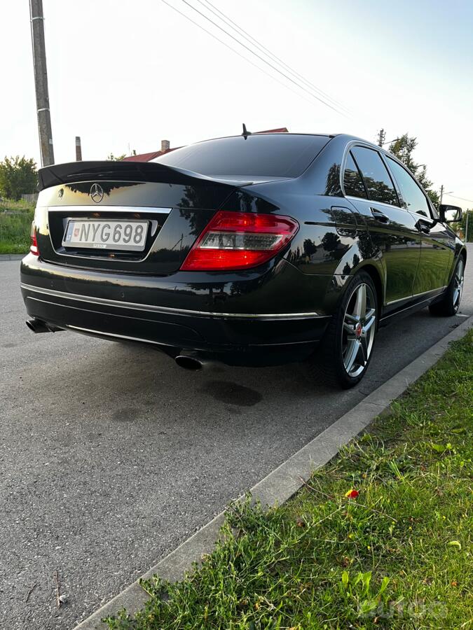 Mercedes-Benz C-Class W204/S204 Sedan 4-doors