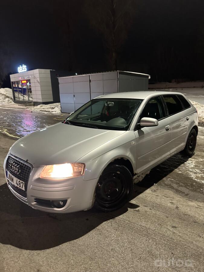 Audi A3 8P Hatchback 3-doors