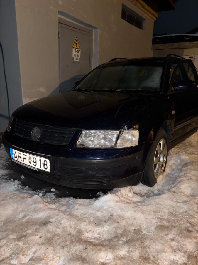 Volkswagen Passat B5 Sedan 4-doors