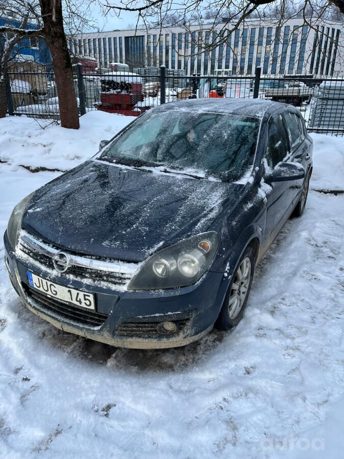 Opel Astra H Hatchback