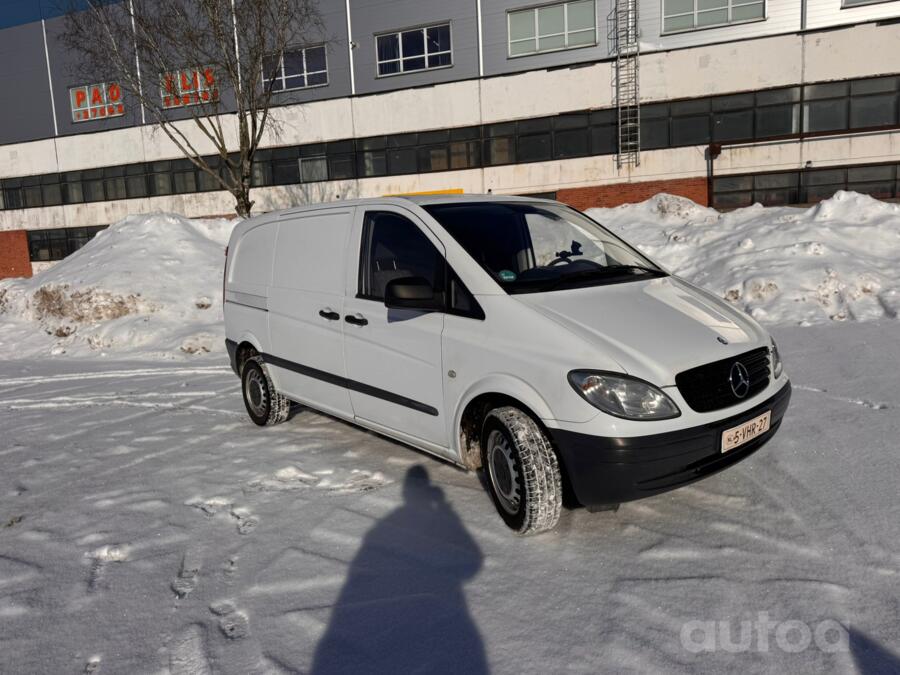 Mercedes-Benz Vito W639 Minivan 4-doors