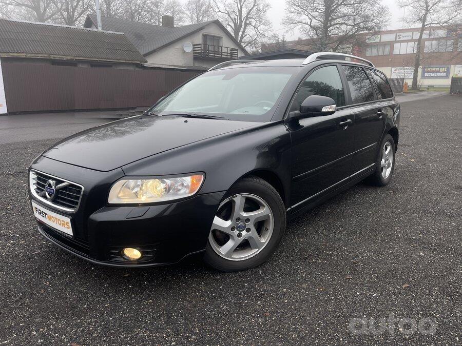 Volvo V50 1 generation [restyling]