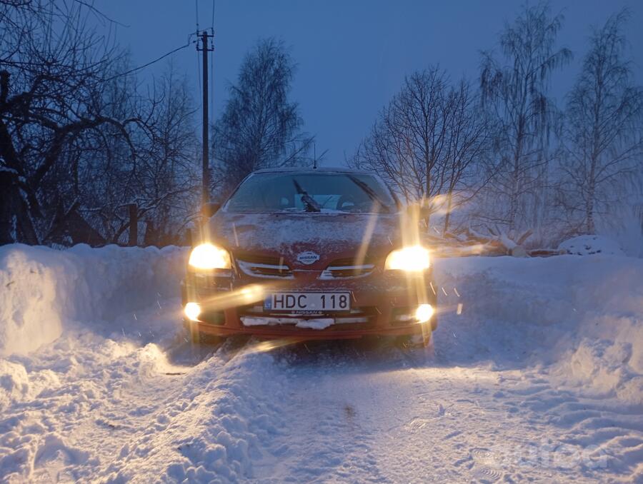 Nissan Almera Tino 1 generation [restyling]